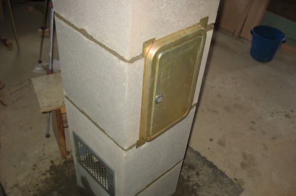 Керамический дымоход ревизионная дверь