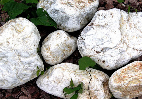 Камни для печи в баню белый кварц