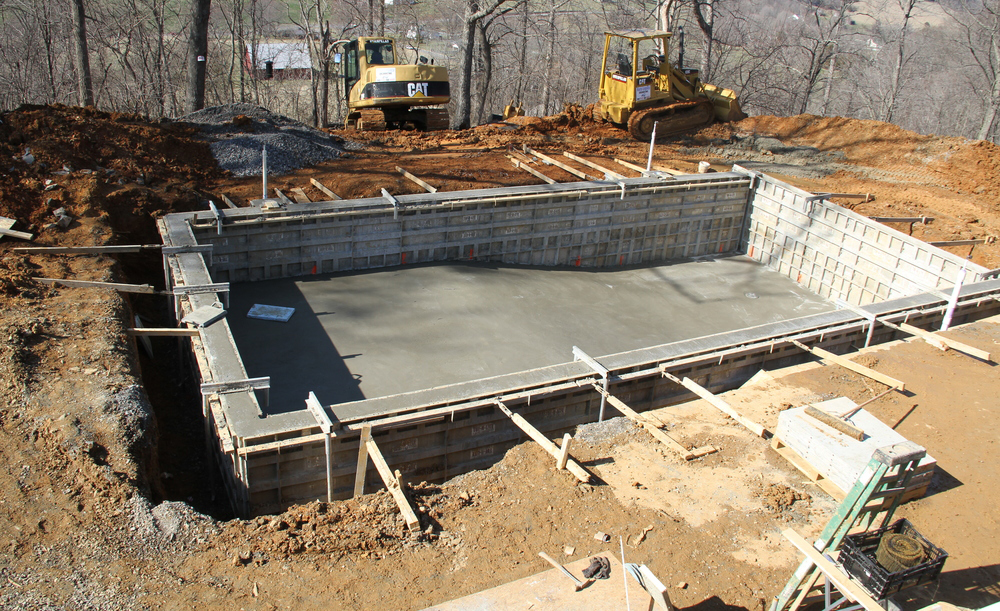 turnare beton piscina