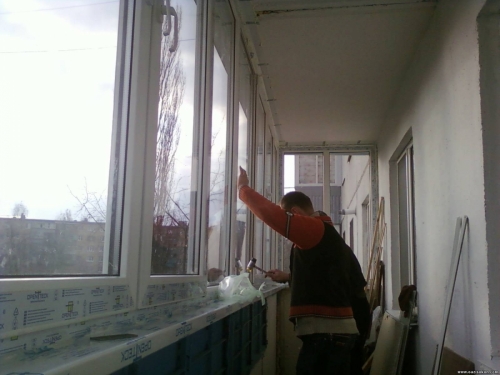 Остекление балконов своими руками